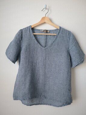 FLAX Blue Woven Linen Short Sleeve V-Neck Top | S